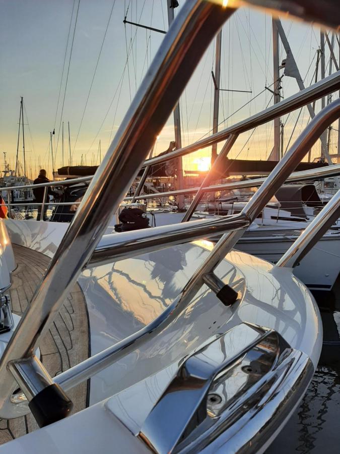 Penthouse Ferienwohnung Auszeit, Gerne Mit Hund, Wlan Inkl. Laboe Zewnętrze zdjęcie